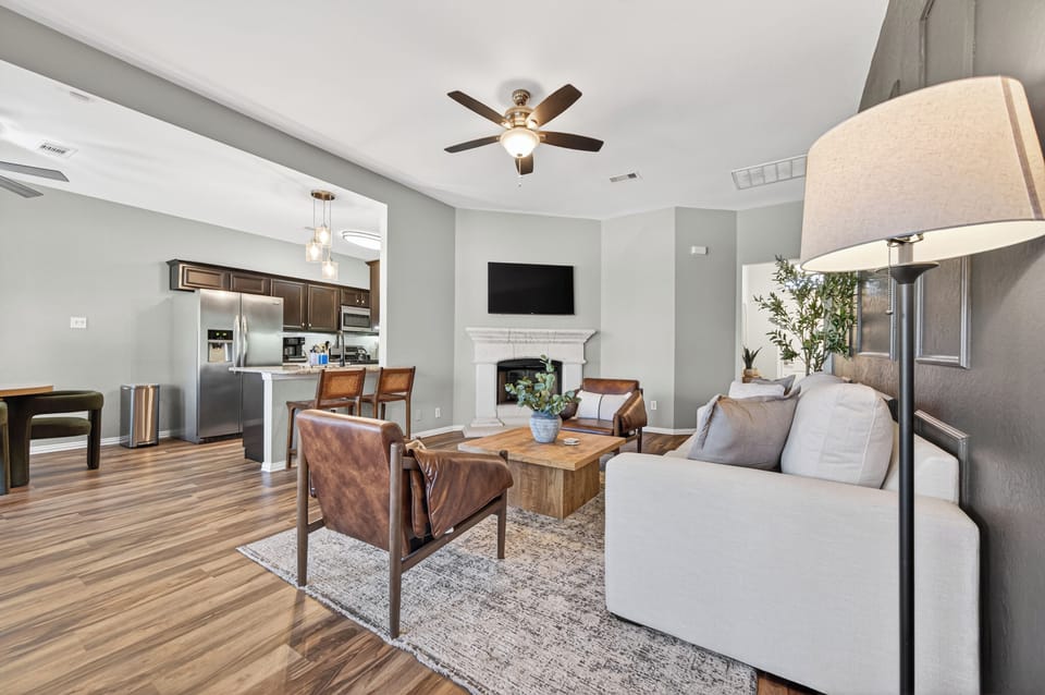 A bright, airy retreat with plenty of room to gather.