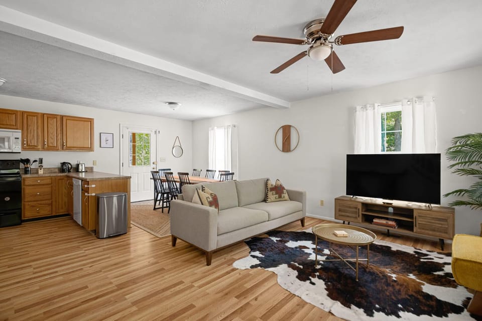 Smart TV, family room