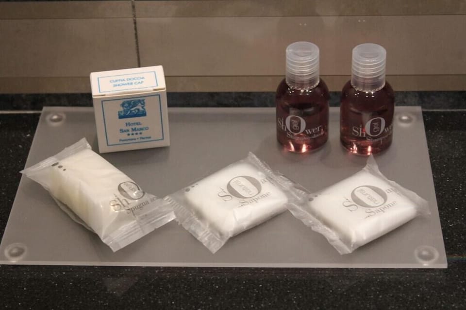 Bathroom amenities