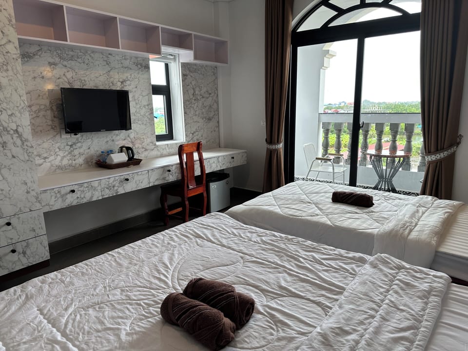 Family Apartment, Balcony, Valley View | Laptop workspace, WiFi (free), bed sheets