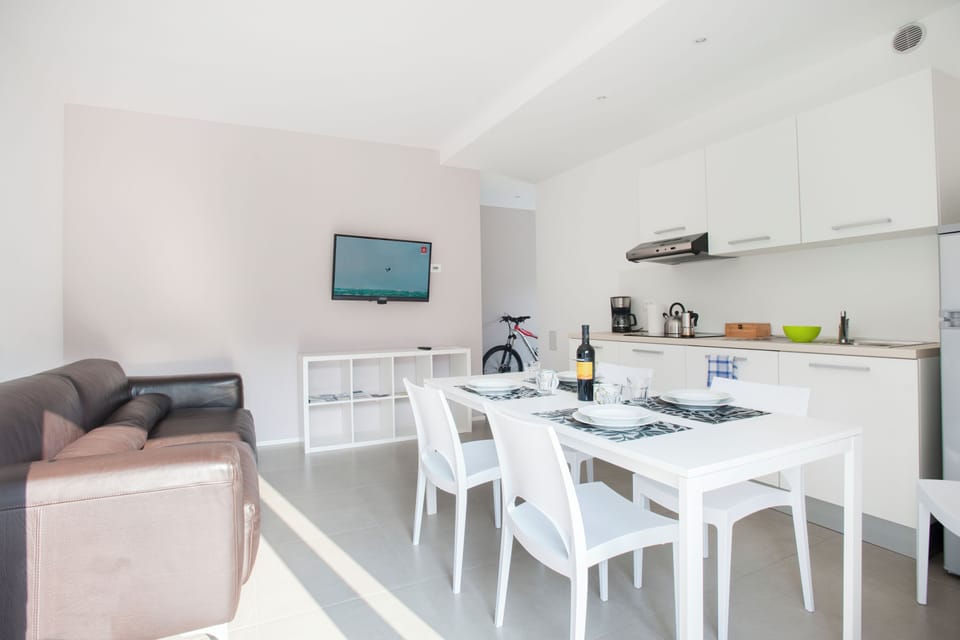 Living and dining room