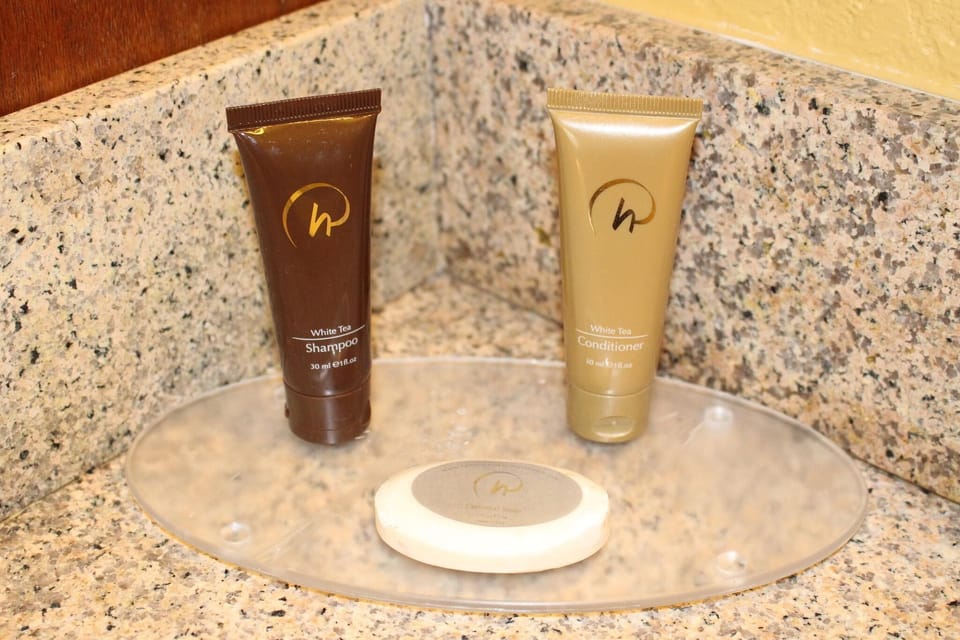 Combined shower/tub, eco-friendly toiletries, hair dryer, towels