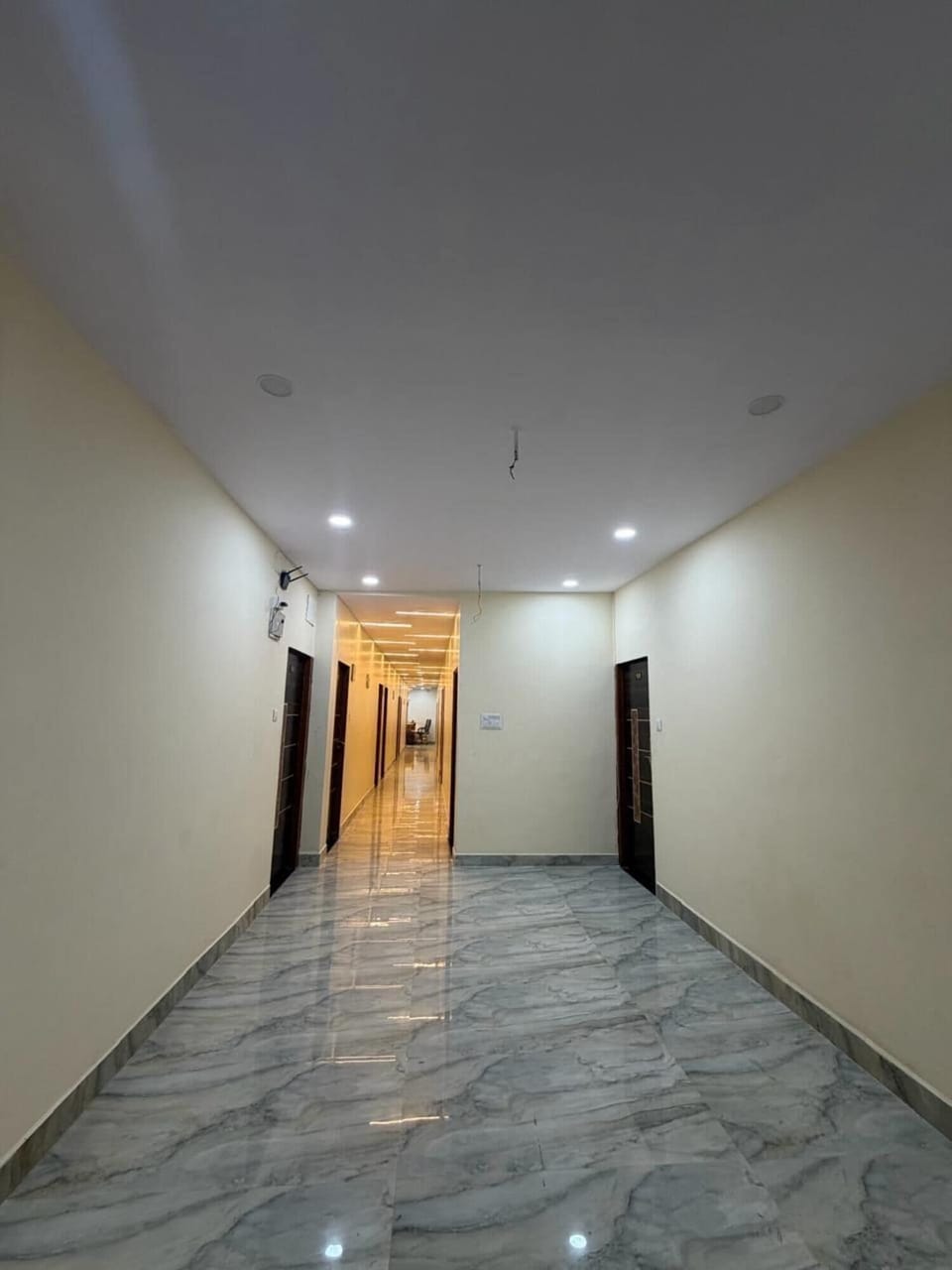 Hotel Majestic Inn Hotel in Maharashtra
