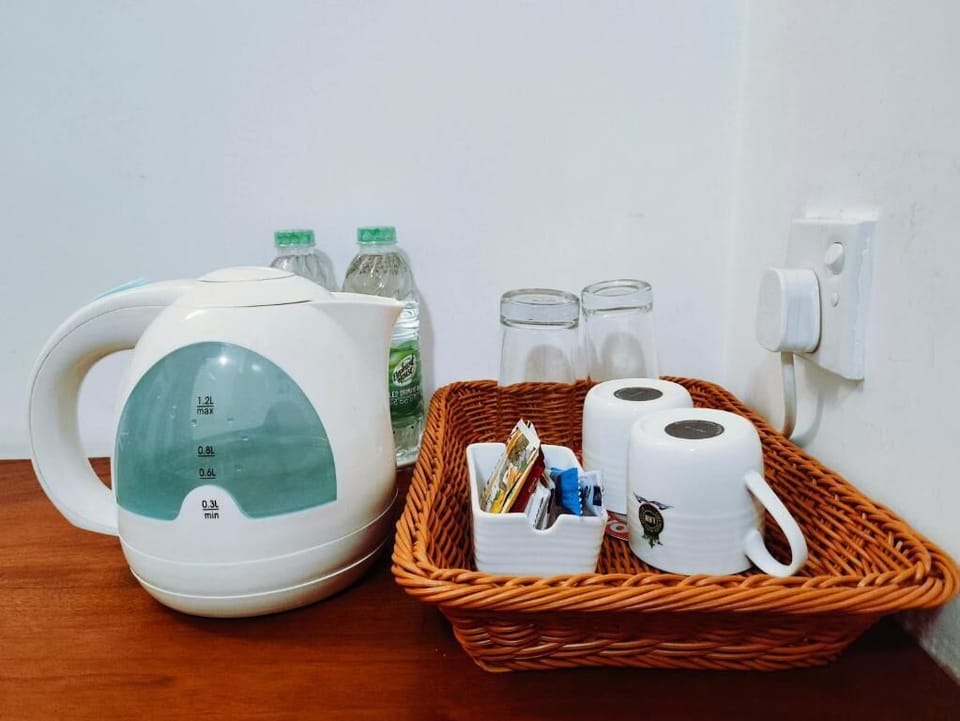 Double Room, Balcony | Coffee and/or coffee maker