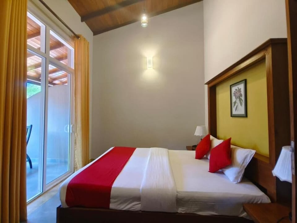 Double Room, Balcony | Iron/ironing board, free WiFi