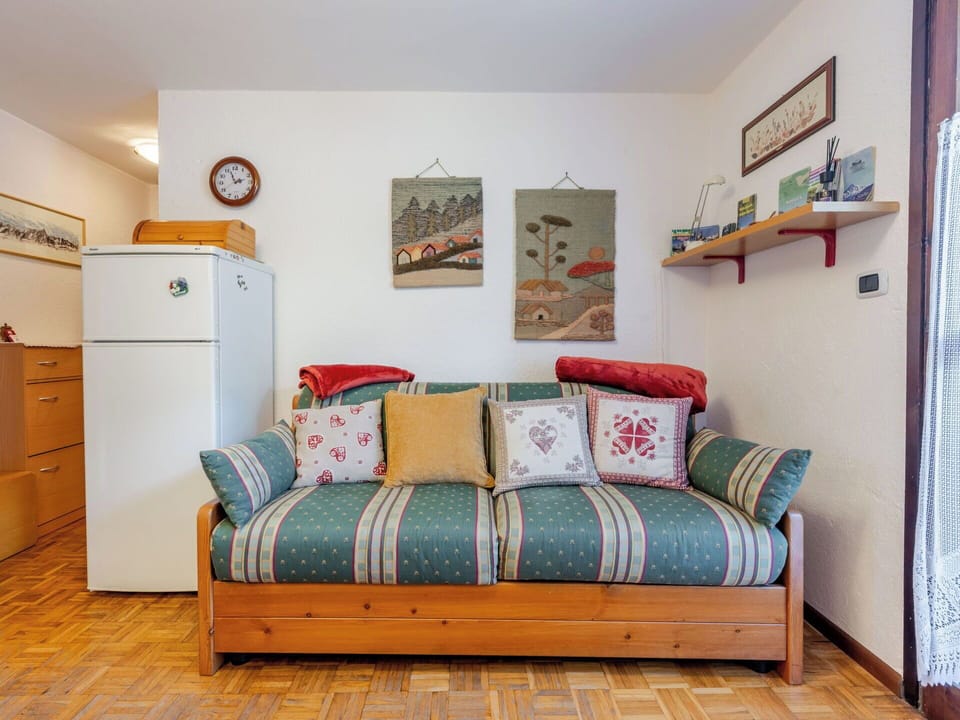 Furniture, Interior Design, Flooring, Floor, Wood, Couch, Room, Cushion, Living Room, Home
