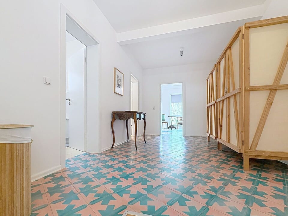 Flooring, Floor, Wood, Wood Flooring, Tile, Hardwood, Wood Stain, Laminate Flooring, Plank