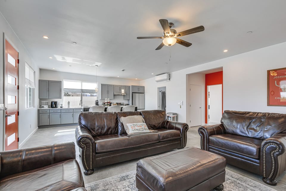 House (2 Bedrooms) | Interior