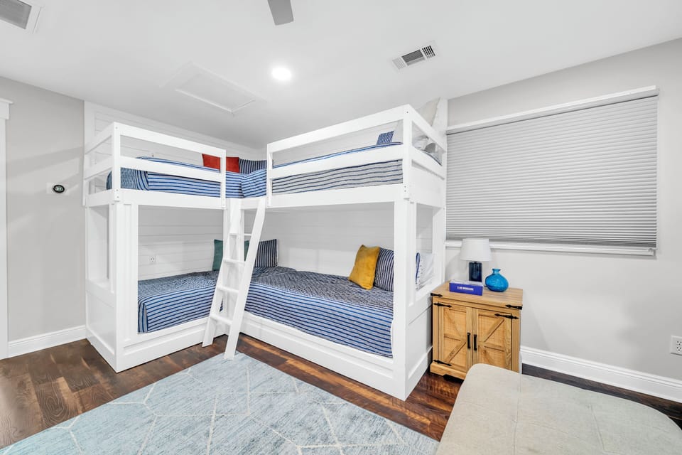 Custom built bunk room, two sets of twin over twin bunkbeds