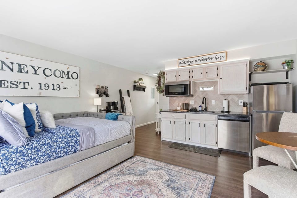 Studio Suite, Multiple Beds, Balcony, Garden View (TaneyCoMo Topia) | Interior