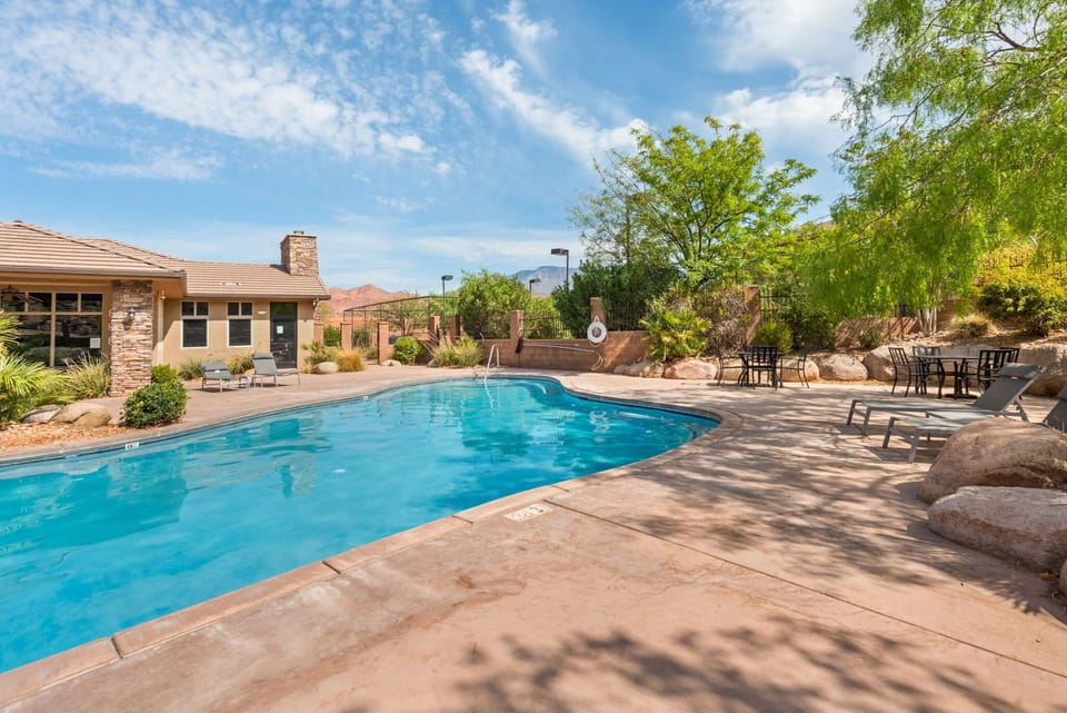 Coral Springs Community Amenities