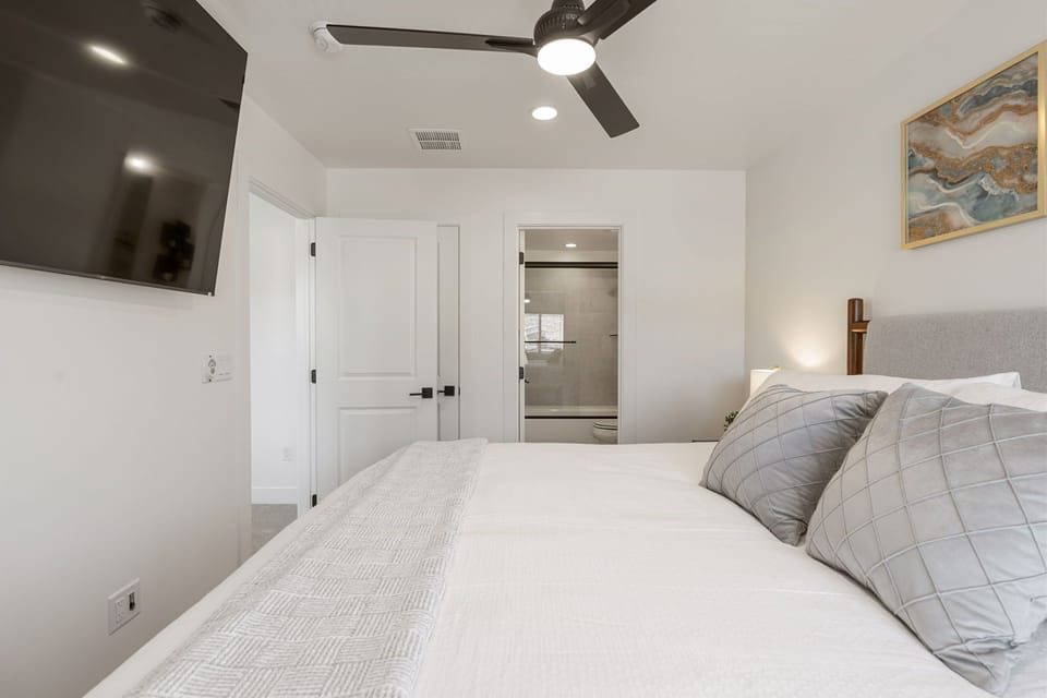 King Bedroom