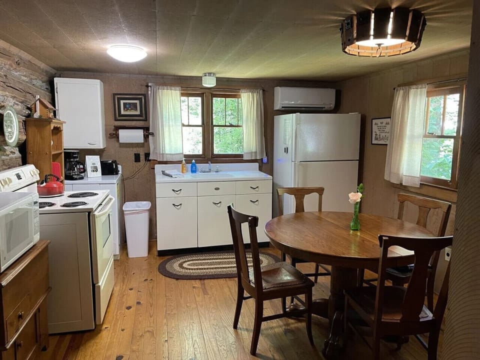 Kitchen and dining area