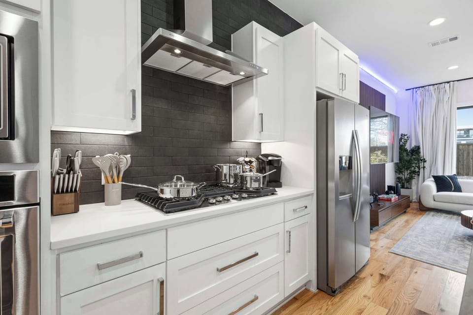 Cook together and stay connected with an open layout that flows seamlessly into the living area. Ideal for entertaining, sharing stories, and enjoying quality time while meals come together.