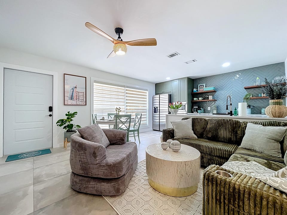 Living room kitchen combo