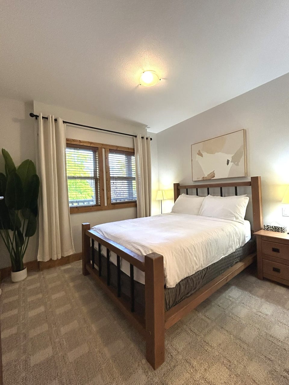 Beautiful Master Bedroom with Queen Bed, Closet, Nightstands, Dresser & TV