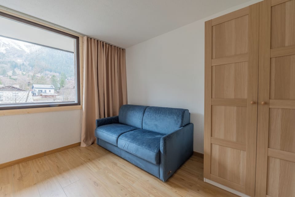 Double sofa bed