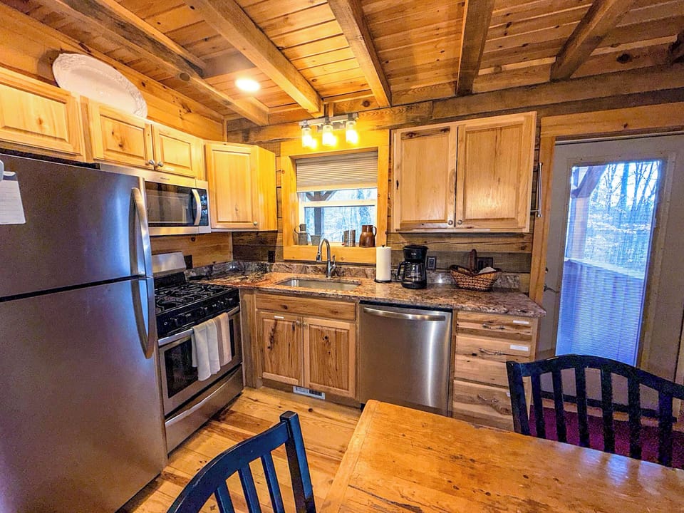 Fully equipped kitchen for all of your cooking needs.