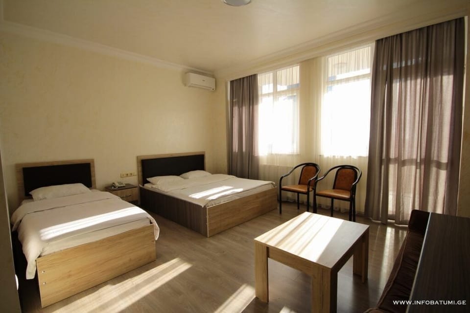 Classic Quadruple Room, Balcony | Desk, free WiFi