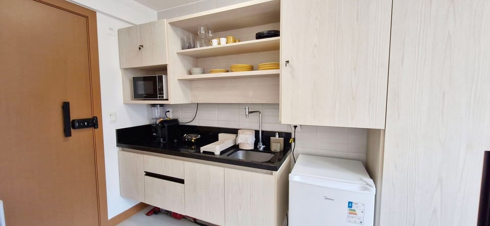 Apartment | Private kitchen | Fridge, microwave, blender
