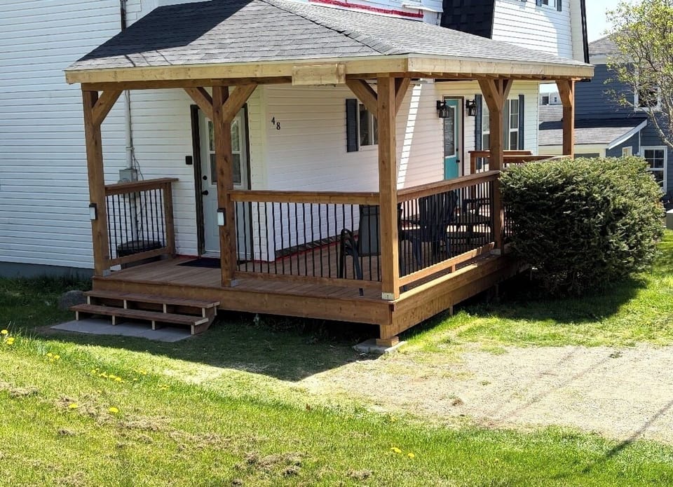 Front deck