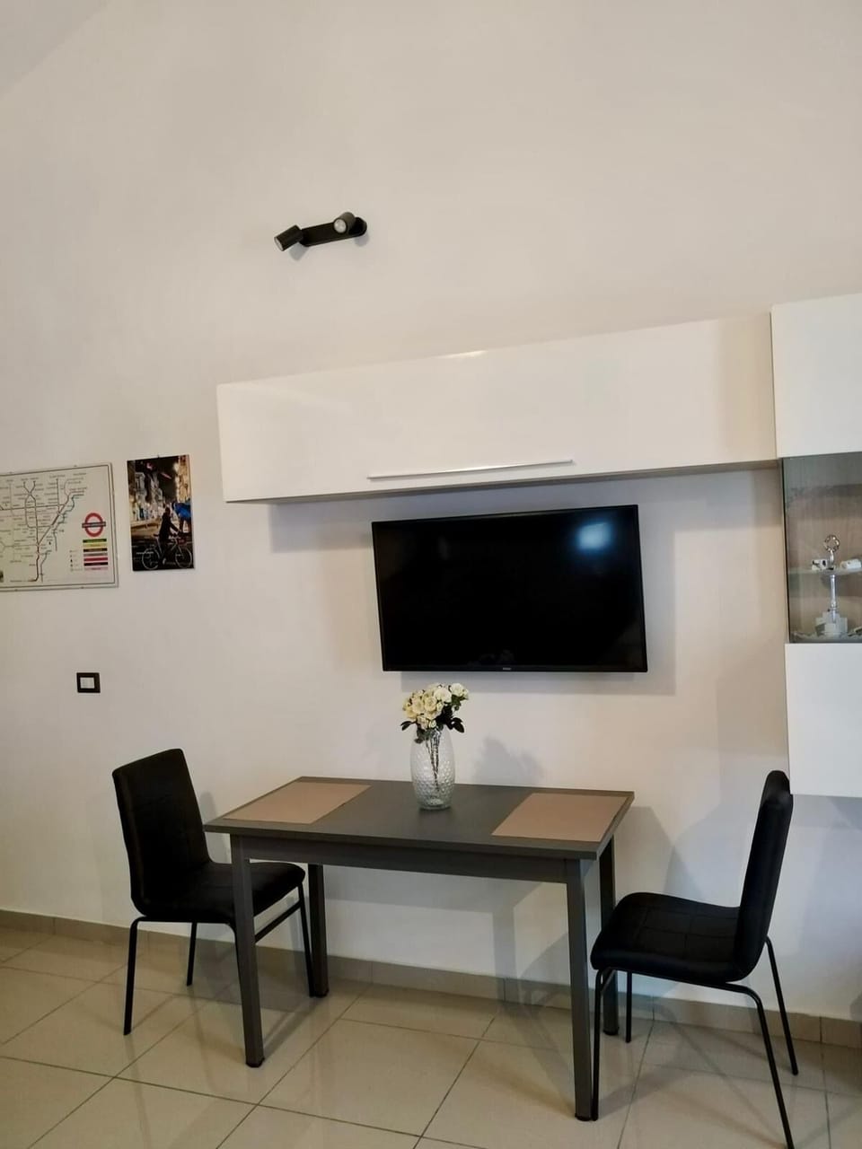 Comfort House, 1 Double Bed, Kitchen, City View | Interior