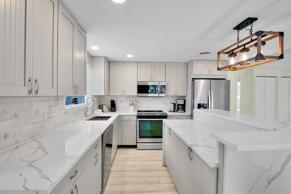 Fully equipped kitchen