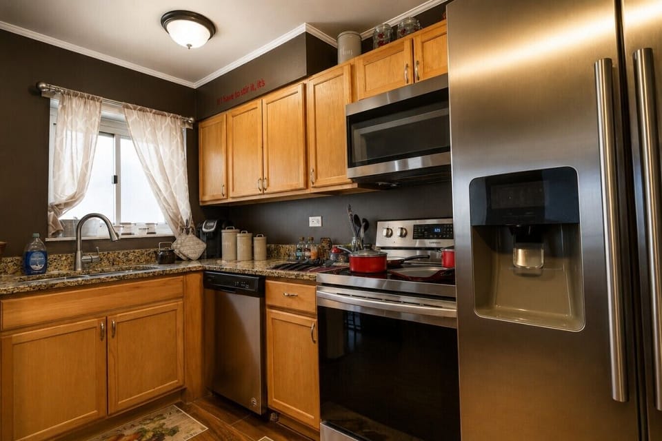 Peachtree Kitchen 1