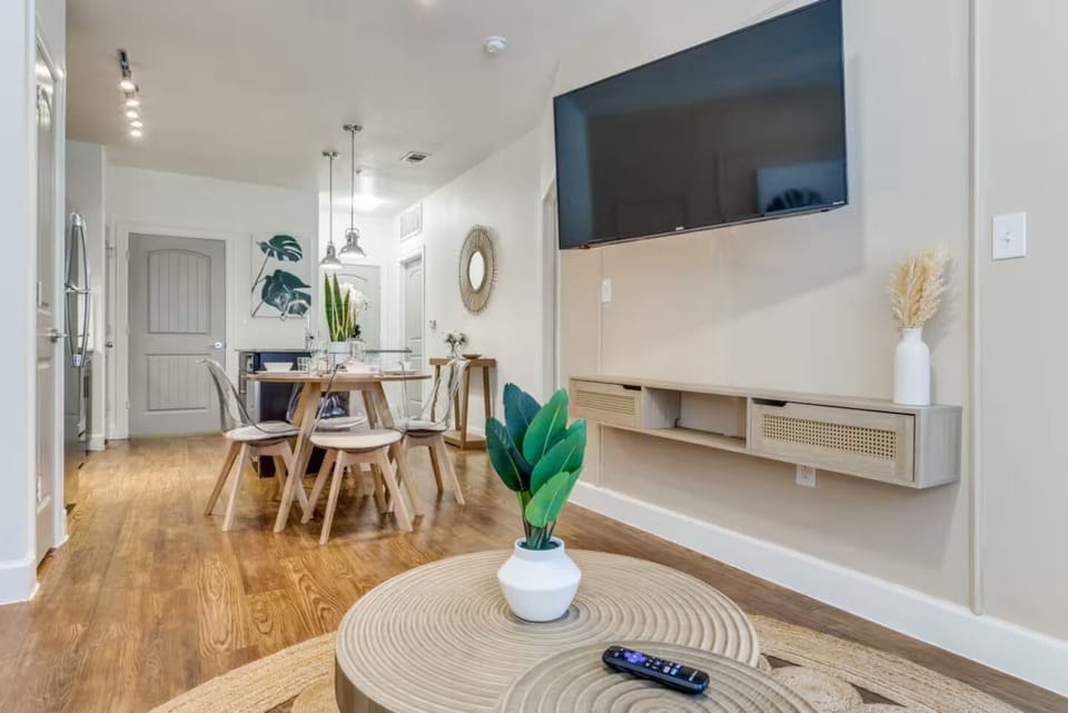 Apartment, Balcony | Dining