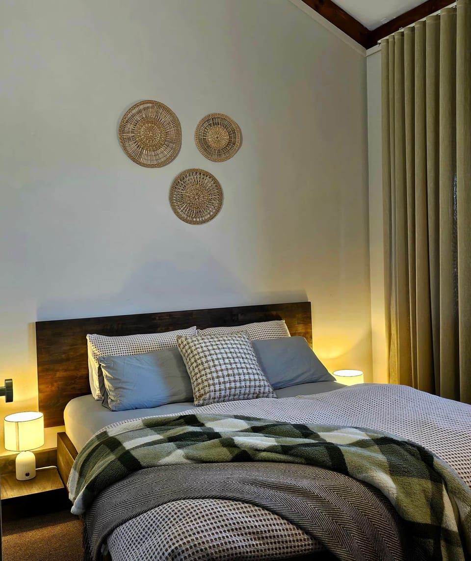 Bed room