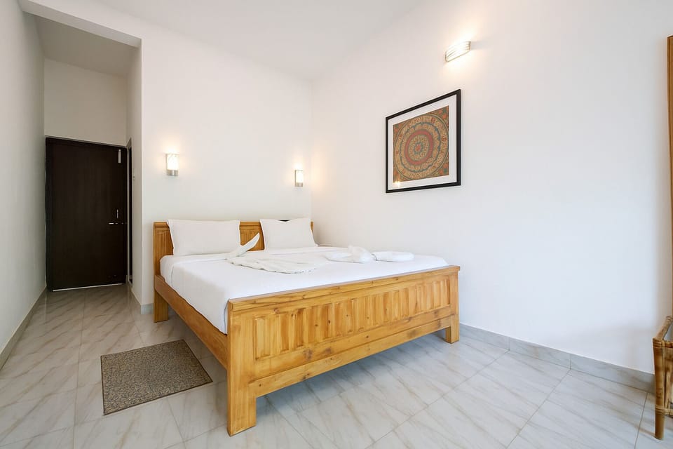 Deluxe Double Room, Balcony, Pool View | Free WiFi