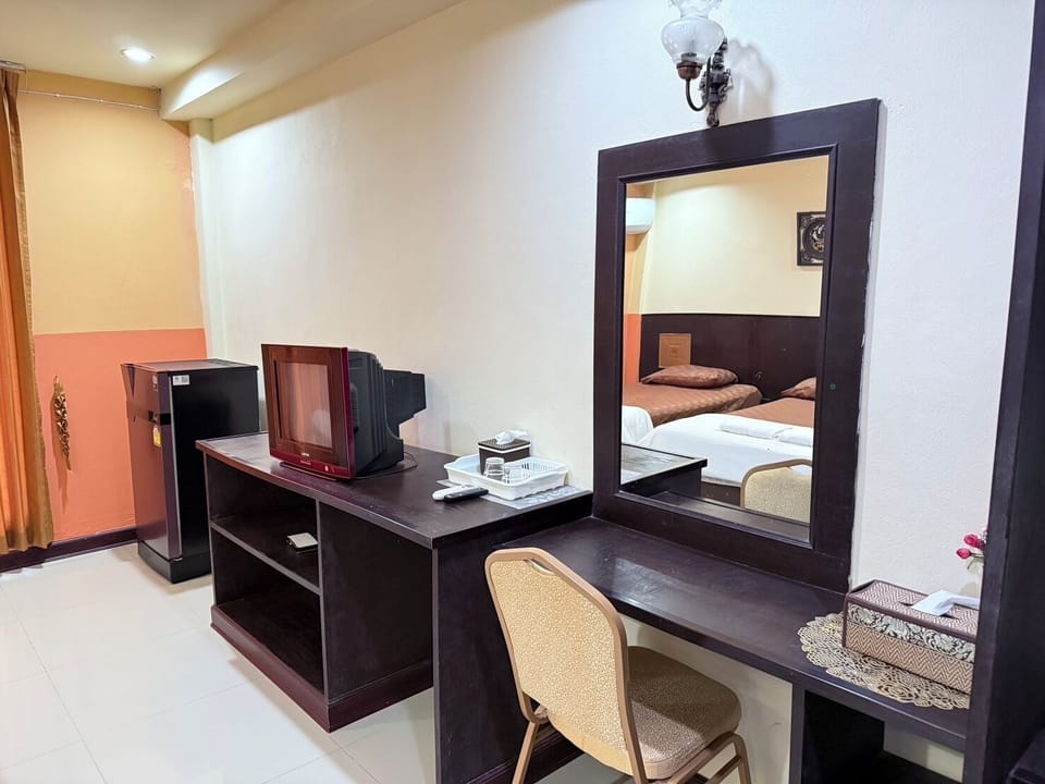 Standard Double Room Single Use, Garden View | Free WiFi