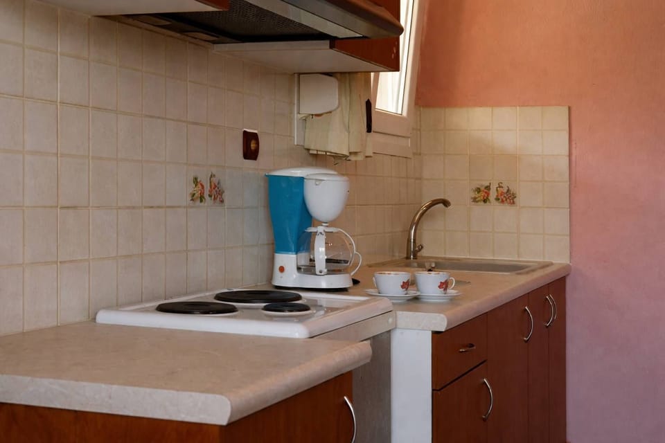 Fully equipped kitchenette with everything you need during your stay.