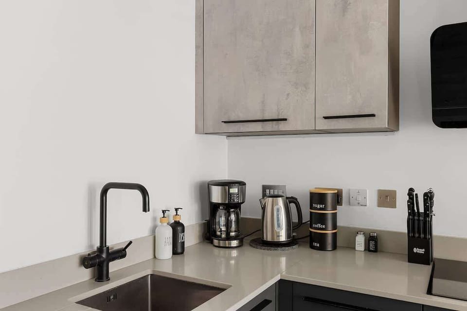 Simple, stylish, and effortlessly practical.