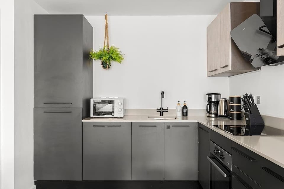 Simple, stylish, and effortlessly practical.