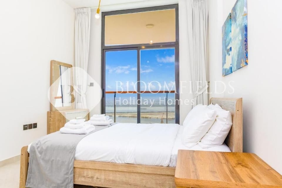 Apartment, Balcony, Canal View | Iron/ironing board, free WiFi
