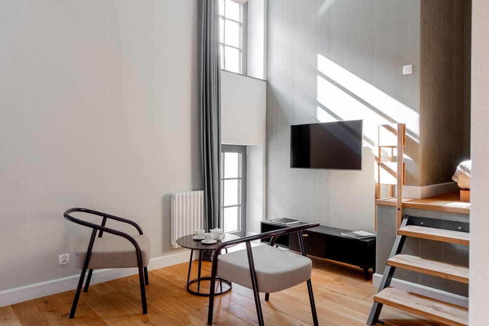 Deluxe Apartment | Iron/ironing board, free WiFi, bed sheets