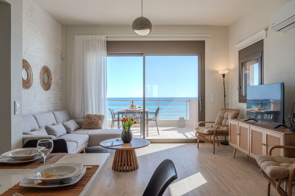 Villa, 2 Bedrooms, Private Pool, Sea View | Living room