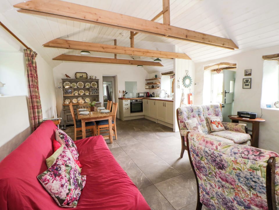 Cottage | Living area