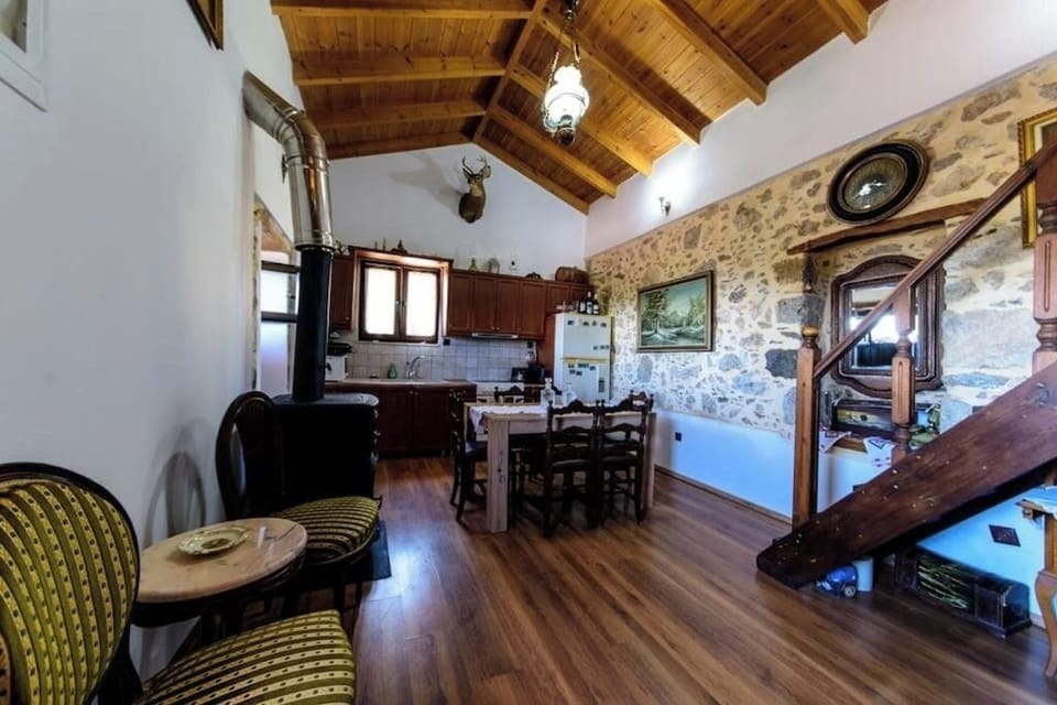 Villa | Dining