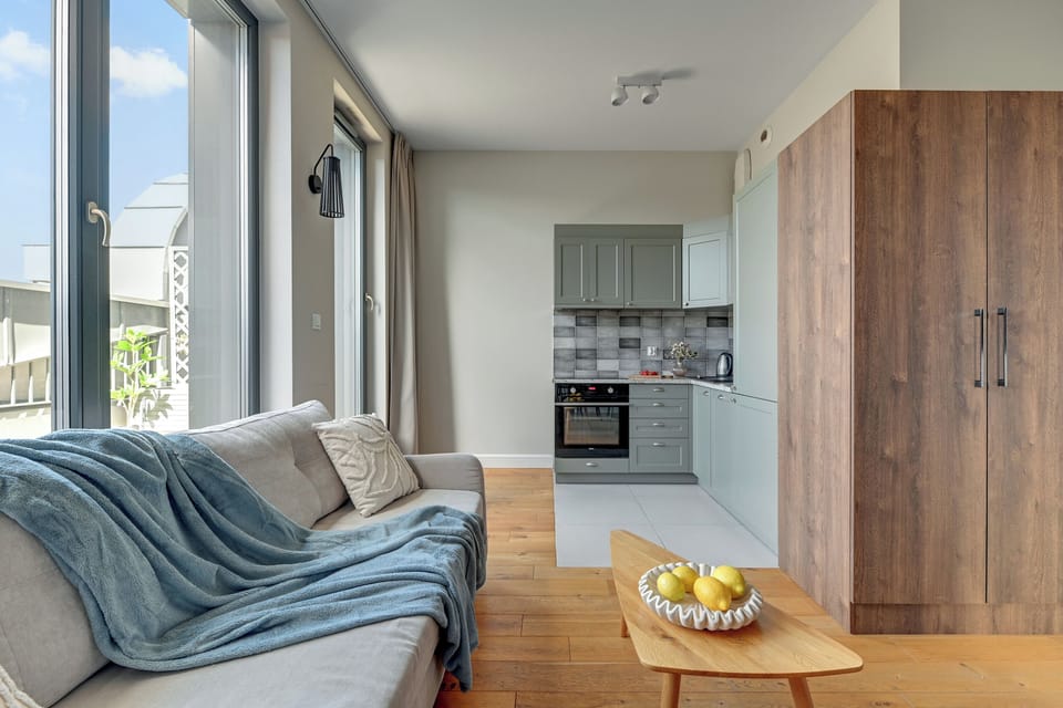 Standard Apartment | Iron/ironing board, cribs/infant beds, free WiFi, bed sheets