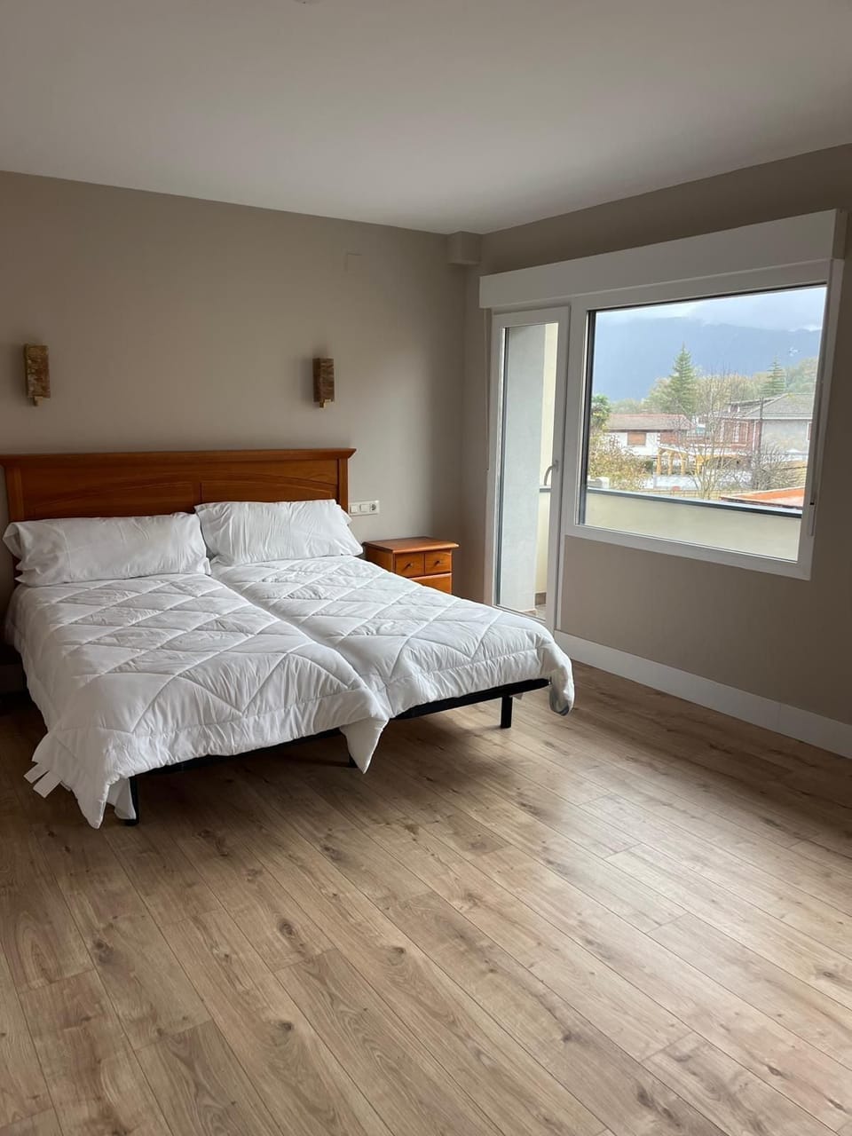 Deluxe Triple Room, Hill View | Desk, laptop workspace, free WiFi