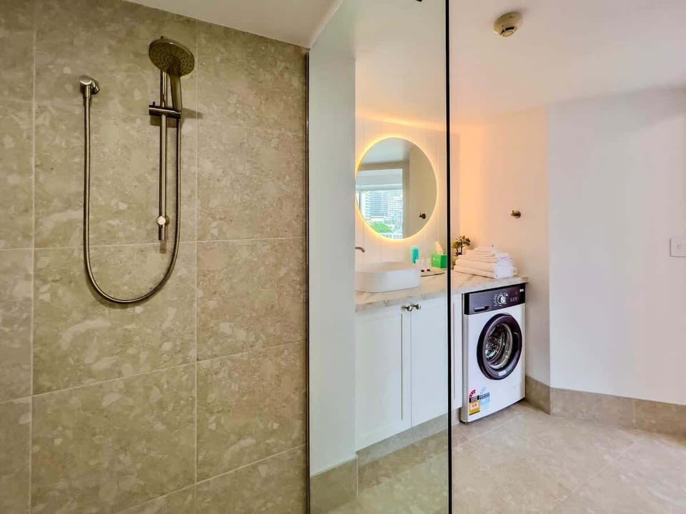 Bathroom & Laundry