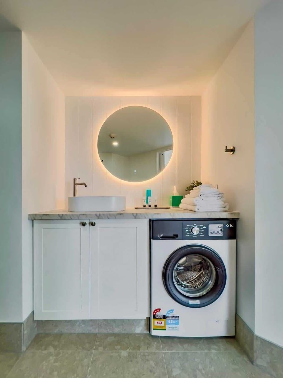 Bathroom & Laundry
