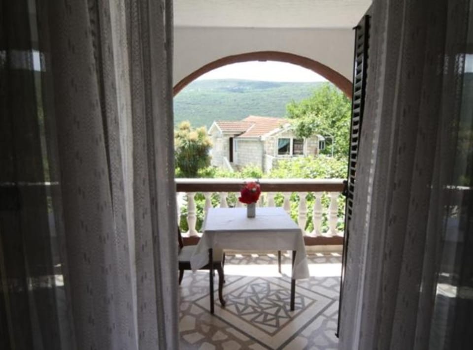 Apartment (One bedroom apartment with Garden vie) | Balcony