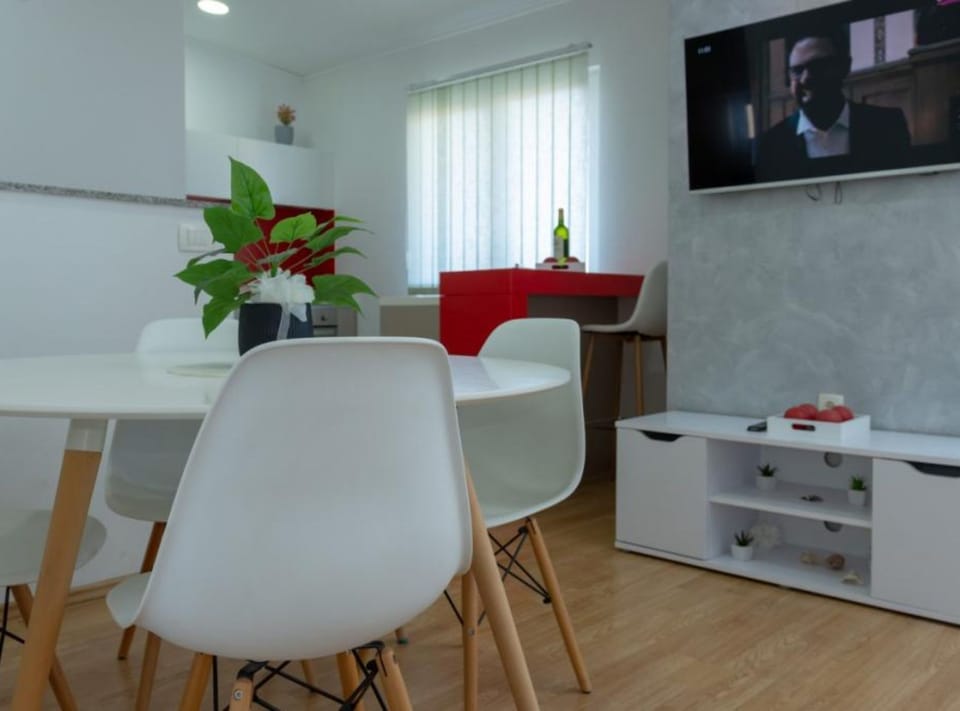 House (Eight Bedroom Holiday Home with Hot-T) | Living room | 32-inch flat-screen TV with satellite channels
