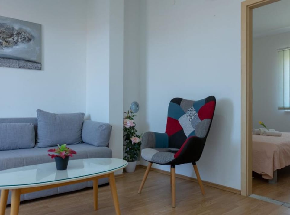 House (Eight Bedroom Holiday Home with Hot-T) | Living room | 32-inch flat-screen TV with satellite channels