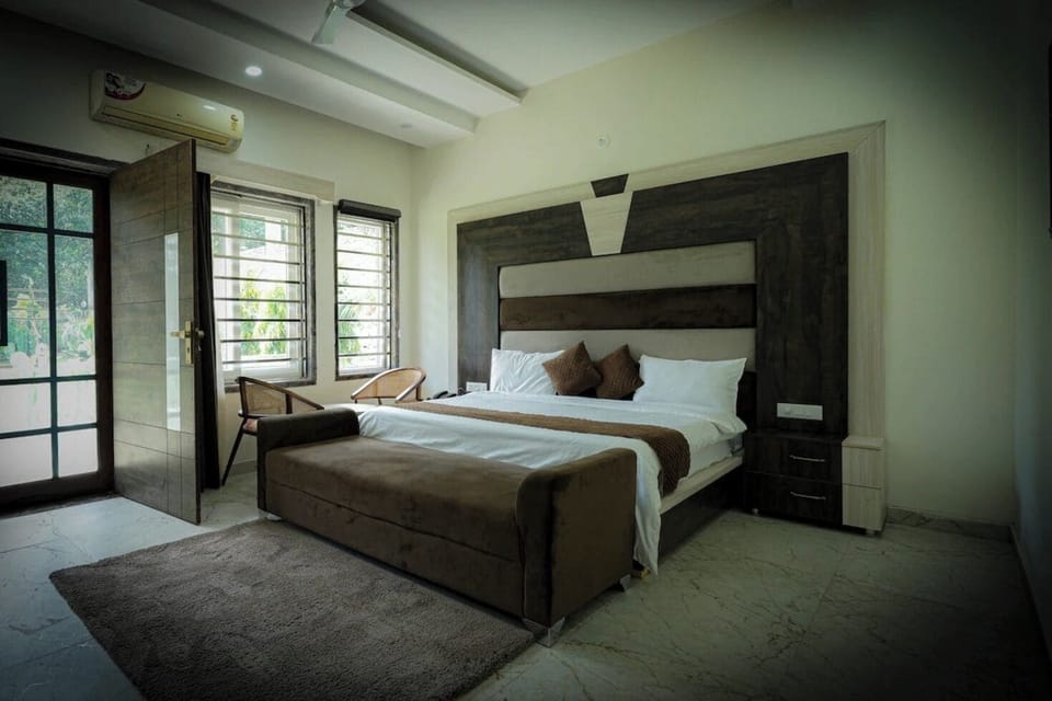 Signature Double Room, Balcony, Garden View | Egyptian cotton sheets, premium bedding, memory foam beds, soundproofing