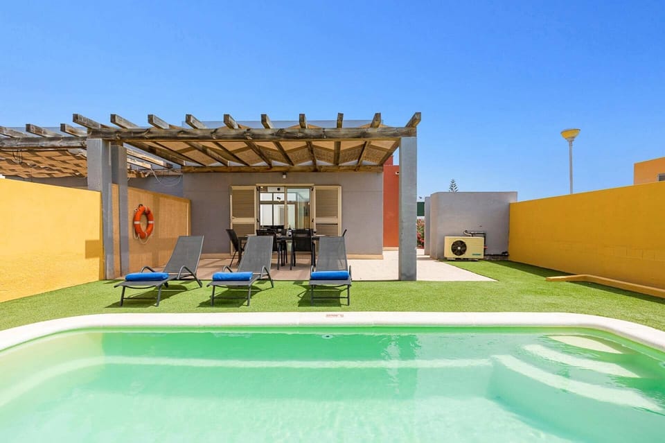 Villa Aurea House image