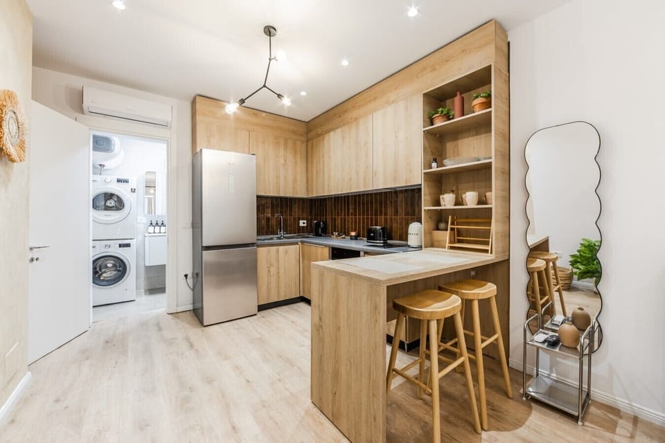 Fully-equipped kitchen